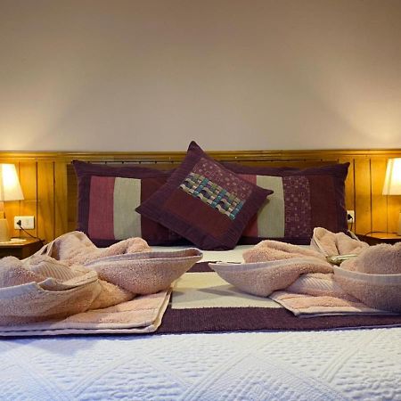 Hostal America En Puerto Natales Buitenkant foto