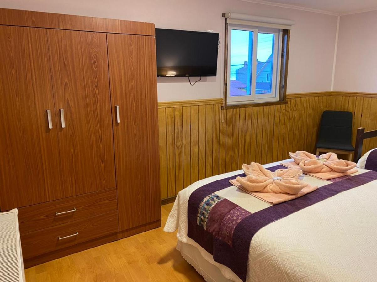 Hostal America En Puerto Natales Buitenkant foto